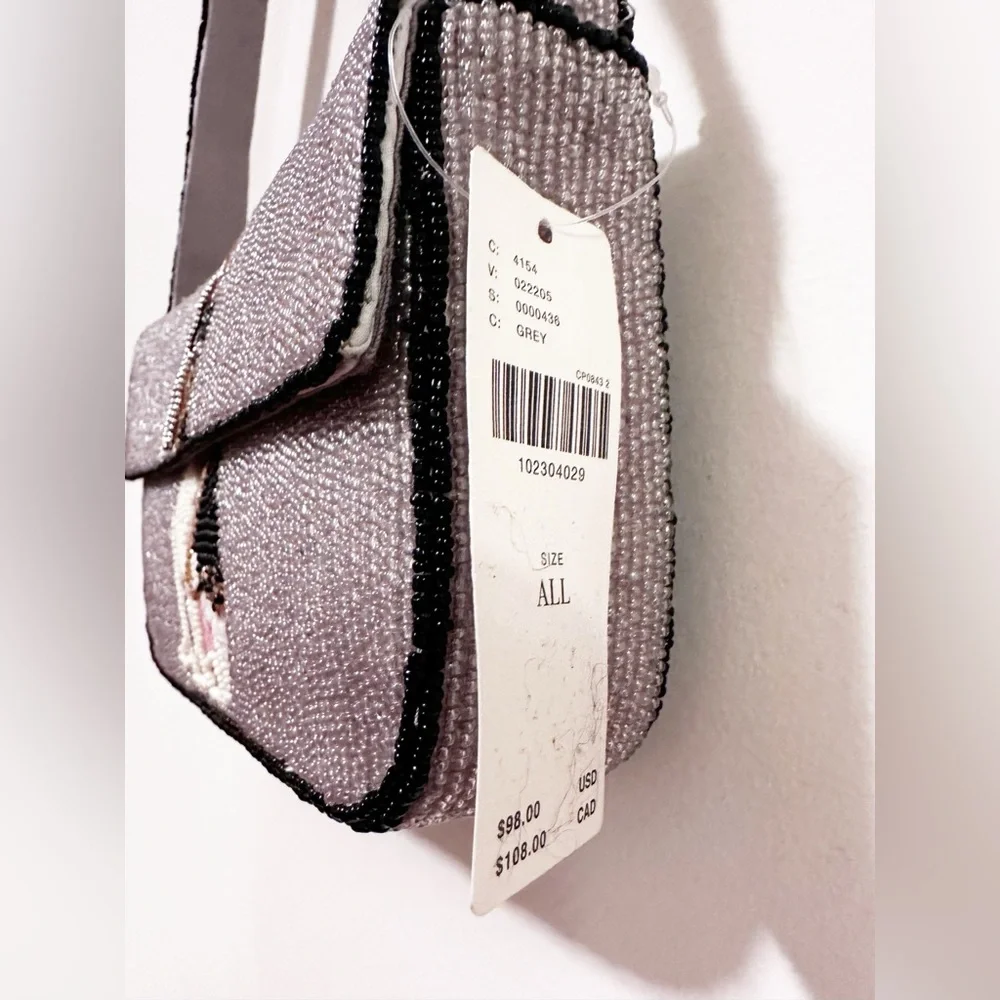 Anthropologie The Fiona Beaded Bag: Animal Edition Beagle - Picture 8 of 9